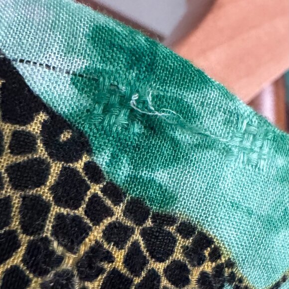 Jane + Delancey - Giraffe Print Long Button-Down Tunic in Green - Picture 9 of 9